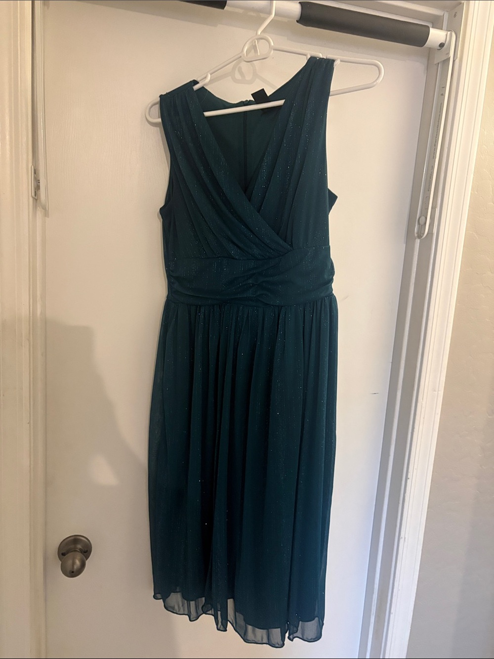 Sleeveless Teal Midi Dress with V-Neck and Gathered Waist